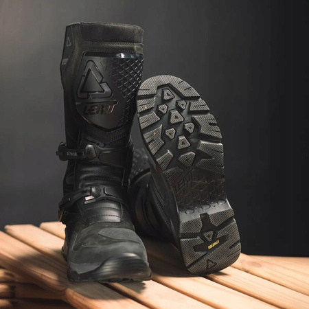 LEATT BUTY ADV HYDRADRI 7.5 STEALTH 